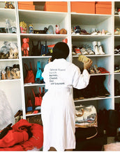 Load image into Gallery viewer, Tres Chic 100% Cotton Super Cozy Designer Bathrobe, One Size Fits All