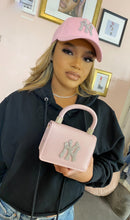 Load image into Gallery viewer, NY Princess Hat &amp; Bag Set
